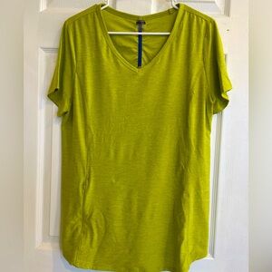 Deluth Trading Co, green, long-tail tee, size L.